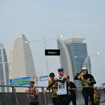 Runner Photo 6387280