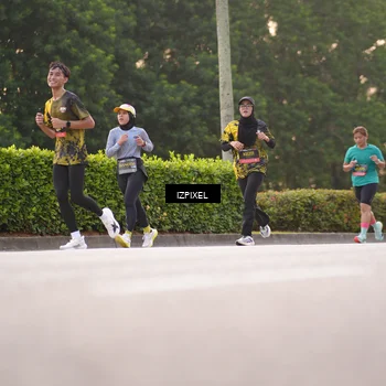 Runner Photo 6387301