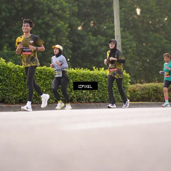 Runner Photo 6387333