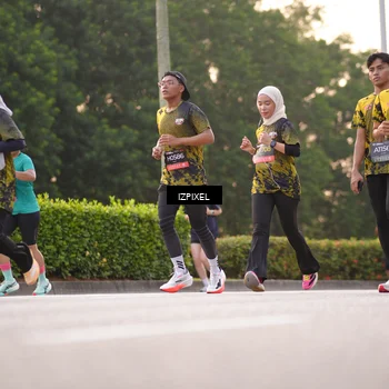 Runner Photo 6387371