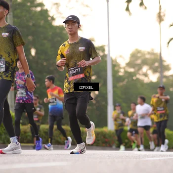 Runner Photo 6387413