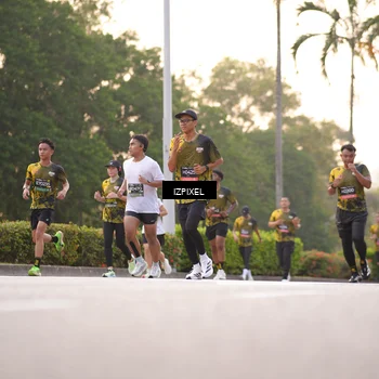 Runner Photo 6387423
