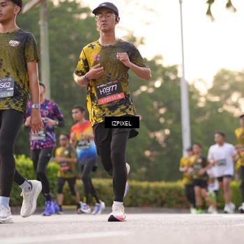 Runner Photo 6387437