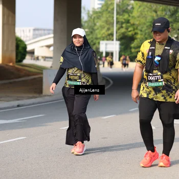 Runner Photo 6387444