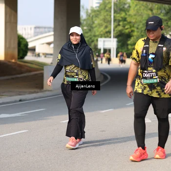 Runner Photo 6387453