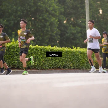 Runner Photo 6387465