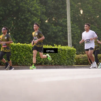 Runner Photo 6387470