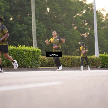 Runner Photo 6387513