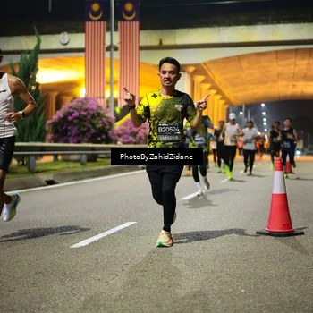 Runner Photo 6387521