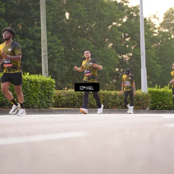 Runner Photo 6387526