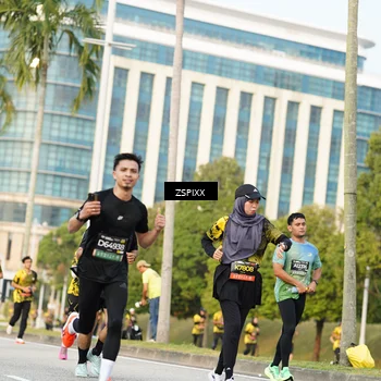 Runner Photo 6387567