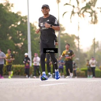 Runner Photo 6387667