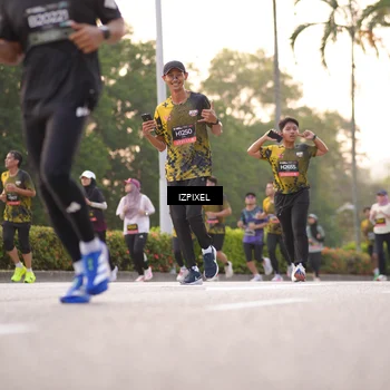 Runner Photo 6387723