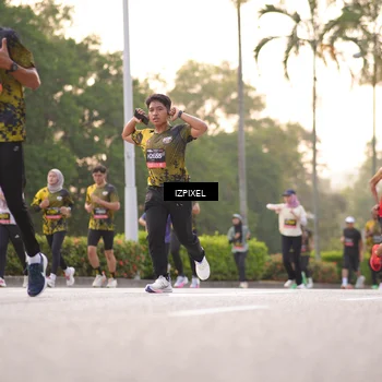 Runner Photo 6387742