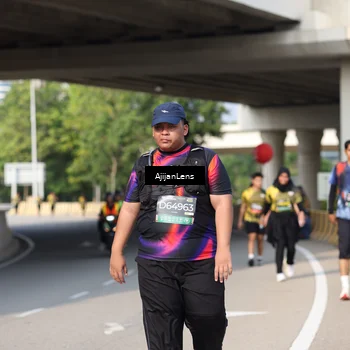 Runner Photo 6387745