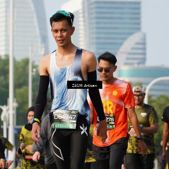 Runner Photo 6387764