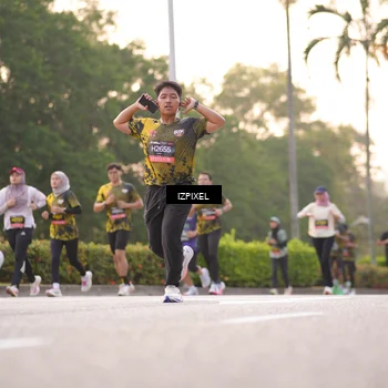 Runner Photo 6387772