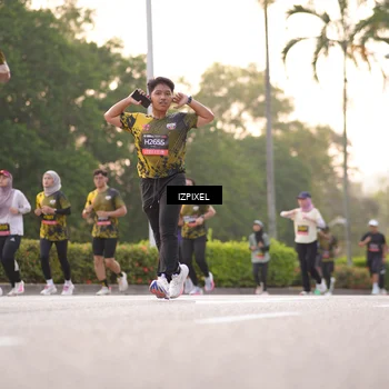 Runner Photo 6387801