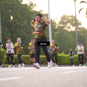 Runner Photo 6387805
