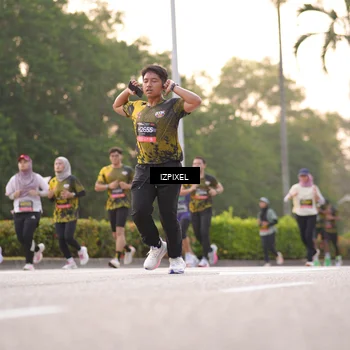 Runner Photo 6387819