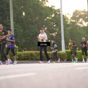 Runner Photo 6387823