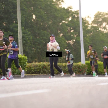 Runner Photo 6387862