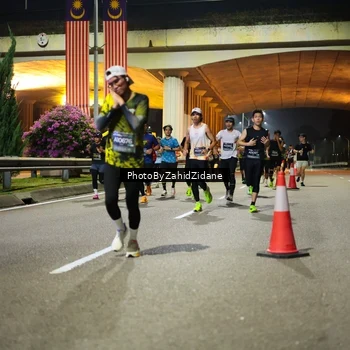 Runner Photo 6387922