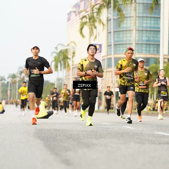 Runner Photo 6387925