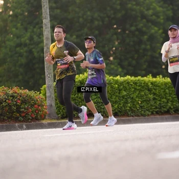 Runner Photo 6387941