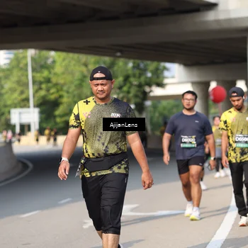 Runner Photo 6387985
