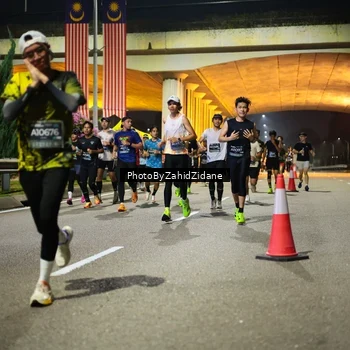 Runner Photo 6388009