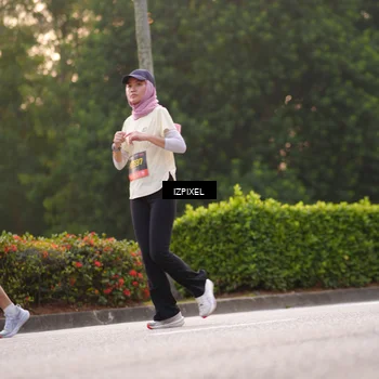 Runner Photo 6388025
