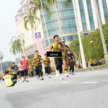 Runner Photo 6388035