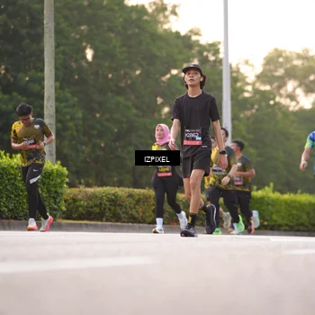Runner Photo 6388055