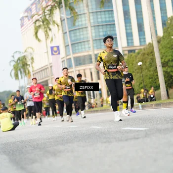 Runner Photo 6388068
