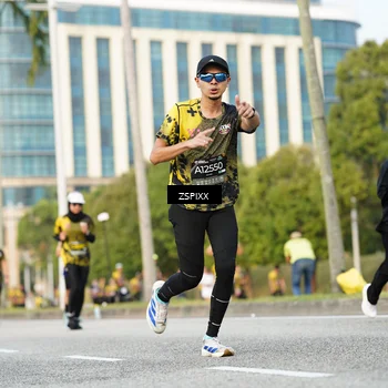 Runner Photo 6388182