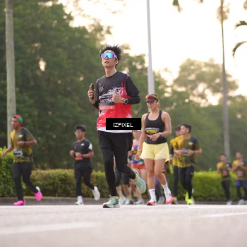 Runner Photo 6388251