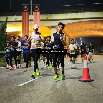 Runner Photo 6388275