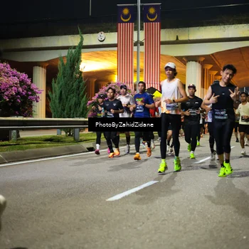 Runner Photo 6388297