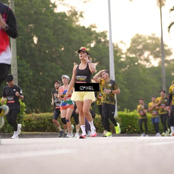 Runner Photo 6388304