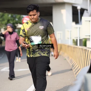 Runner Photo 6388318