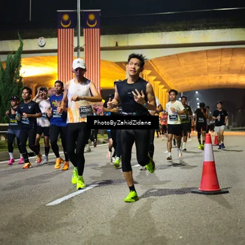 Runner Photo 6388353