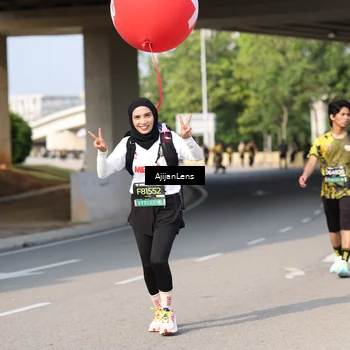 Runner Photo 6388375