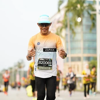 Runner Photo 6388521