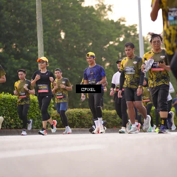 Runner Photo 6388551