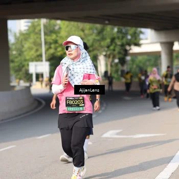 Runner Photo 6388600