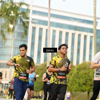 Runner Photo 6388652