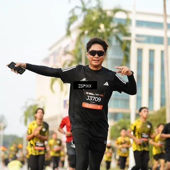 Runner Photo 6388694