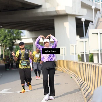Runner Photo 6388764