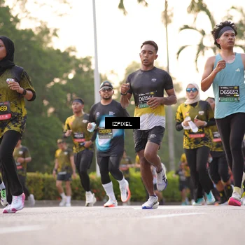 Runner Photo 6388768